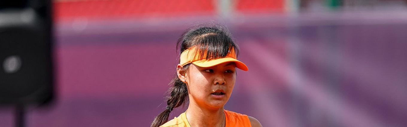 恭喜！中国女网15岁新星闪耀成人赛：击败双打冠军看齐王欣瑜？