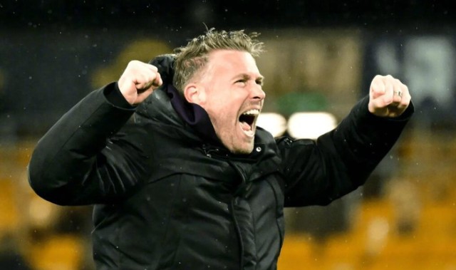 九游官网-狼队本赛季英超8分来自前六球队，占比过半|切尔西|埃弗顿|热刺|英超联赛|利物浦_新浪体育_新浪新闻