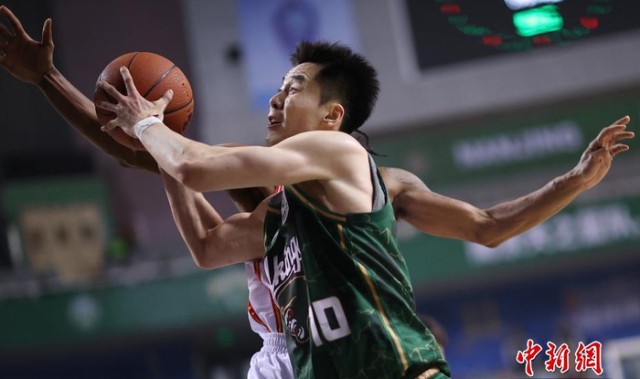 九游娱乐-CBA常规赛：南京天之蓝队战胜深圳马可波罗队|男子篮球|职业联赛|江苏南京|篮球职业联赛|常规赛比赛_新浪体育_新浪新闻